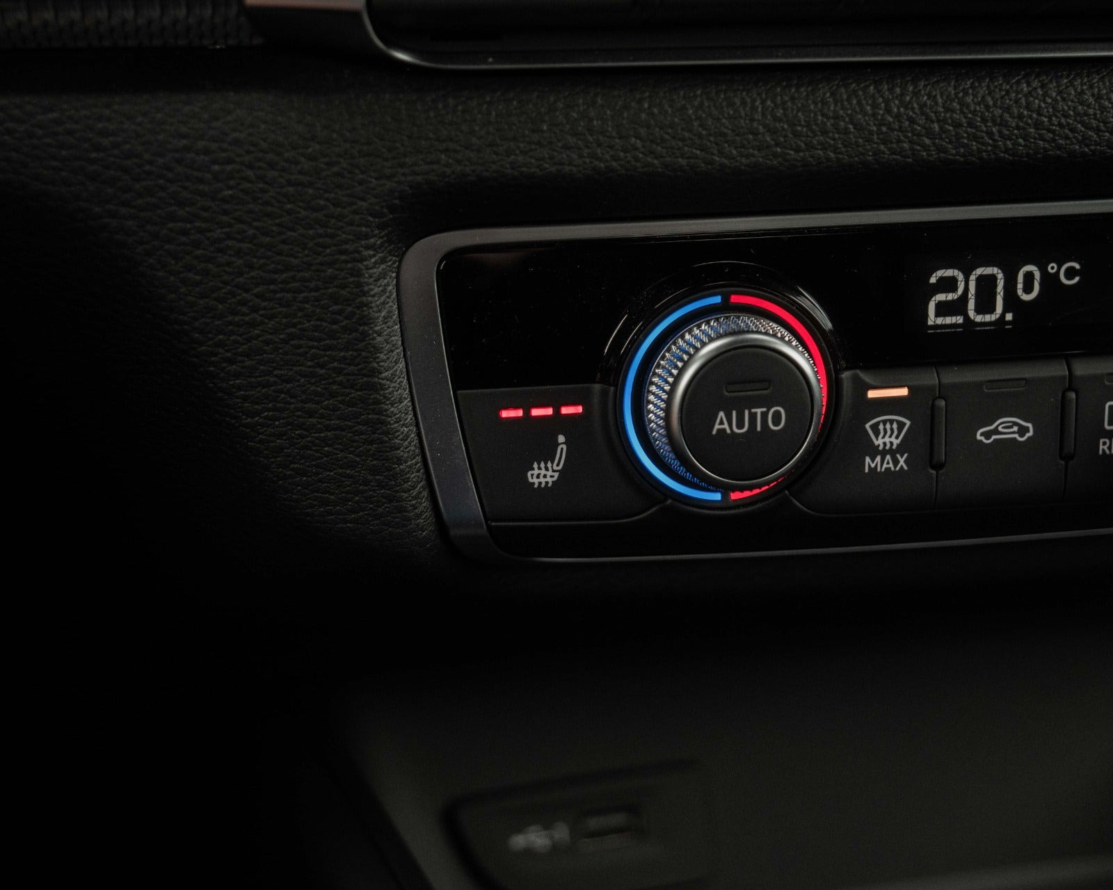 Grå Audi RS3 fra 2020
