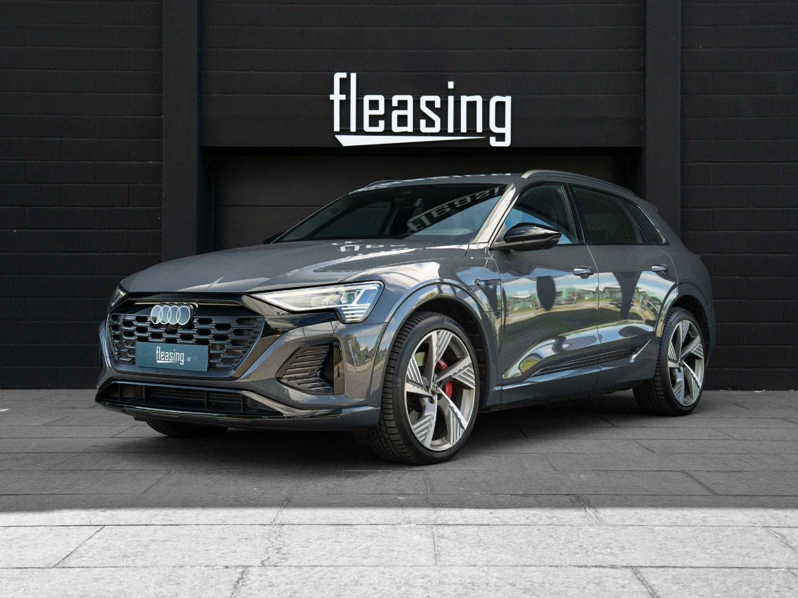 Audi Q8 e-tron 55 S-line quattro