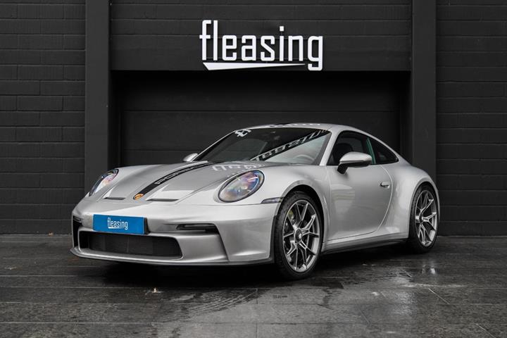 Sølv Porsche 911 GT3 fra 2022