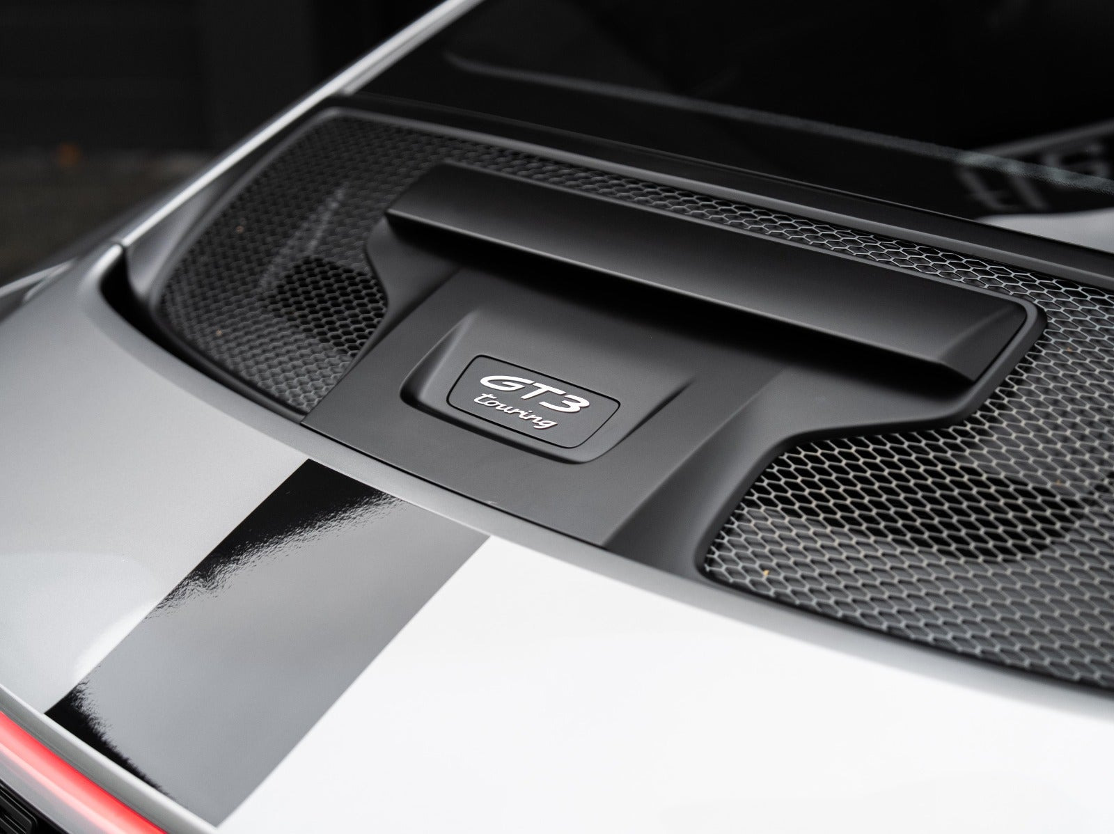 Sølv Porsche 911 GT3 fra 2022