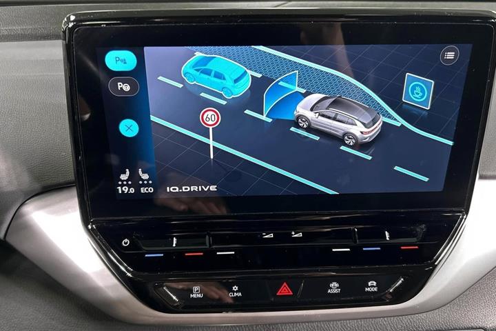 Blå VW ID.4 fra 2022