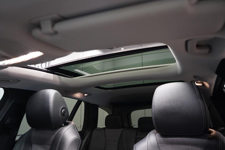 Grå Mercedes E350 d fra 2018
