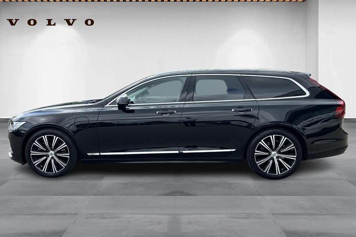 Sort Volvo V90 fra 2022