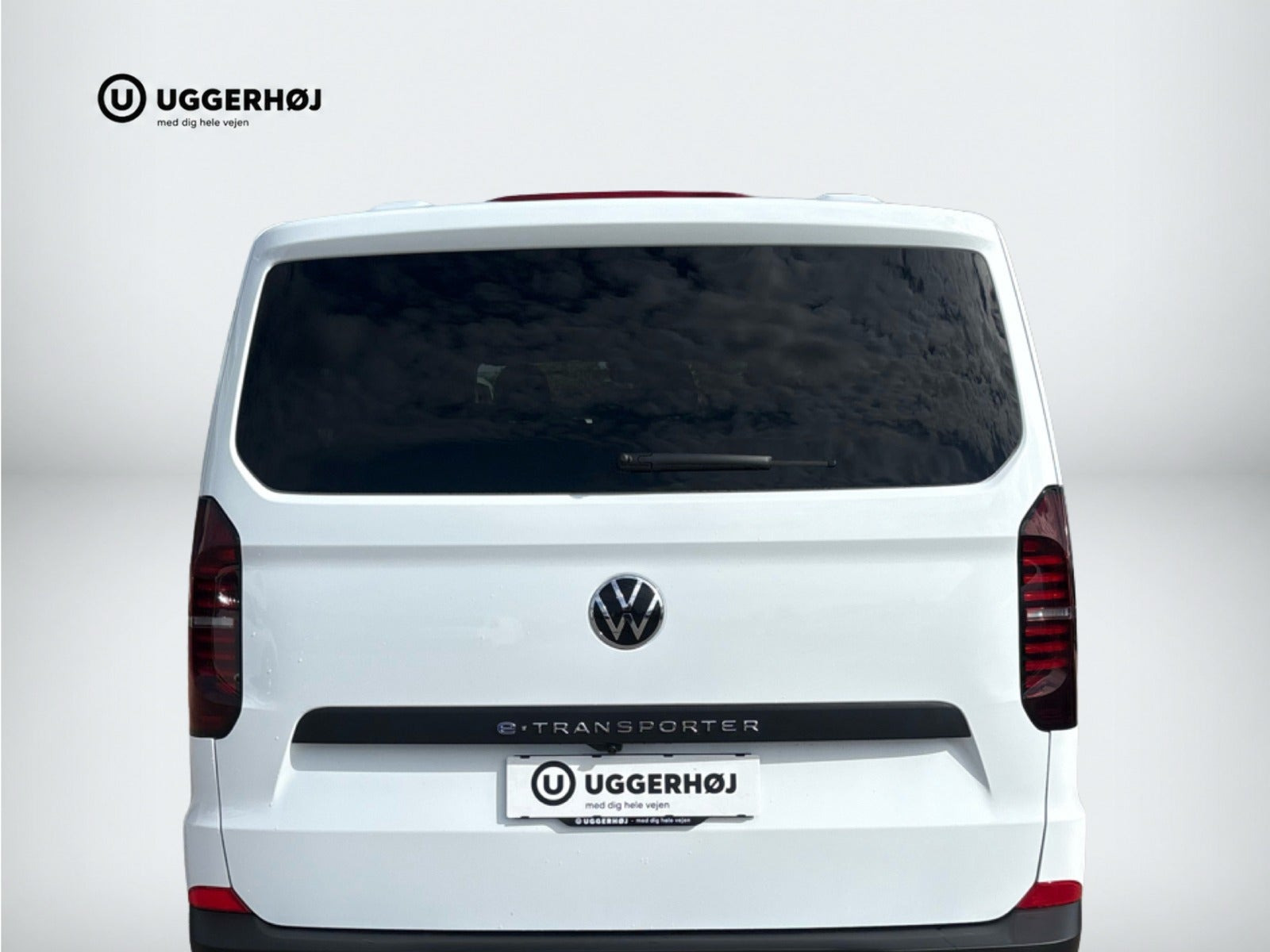 Hvid VW e-Caravelle fra 2026