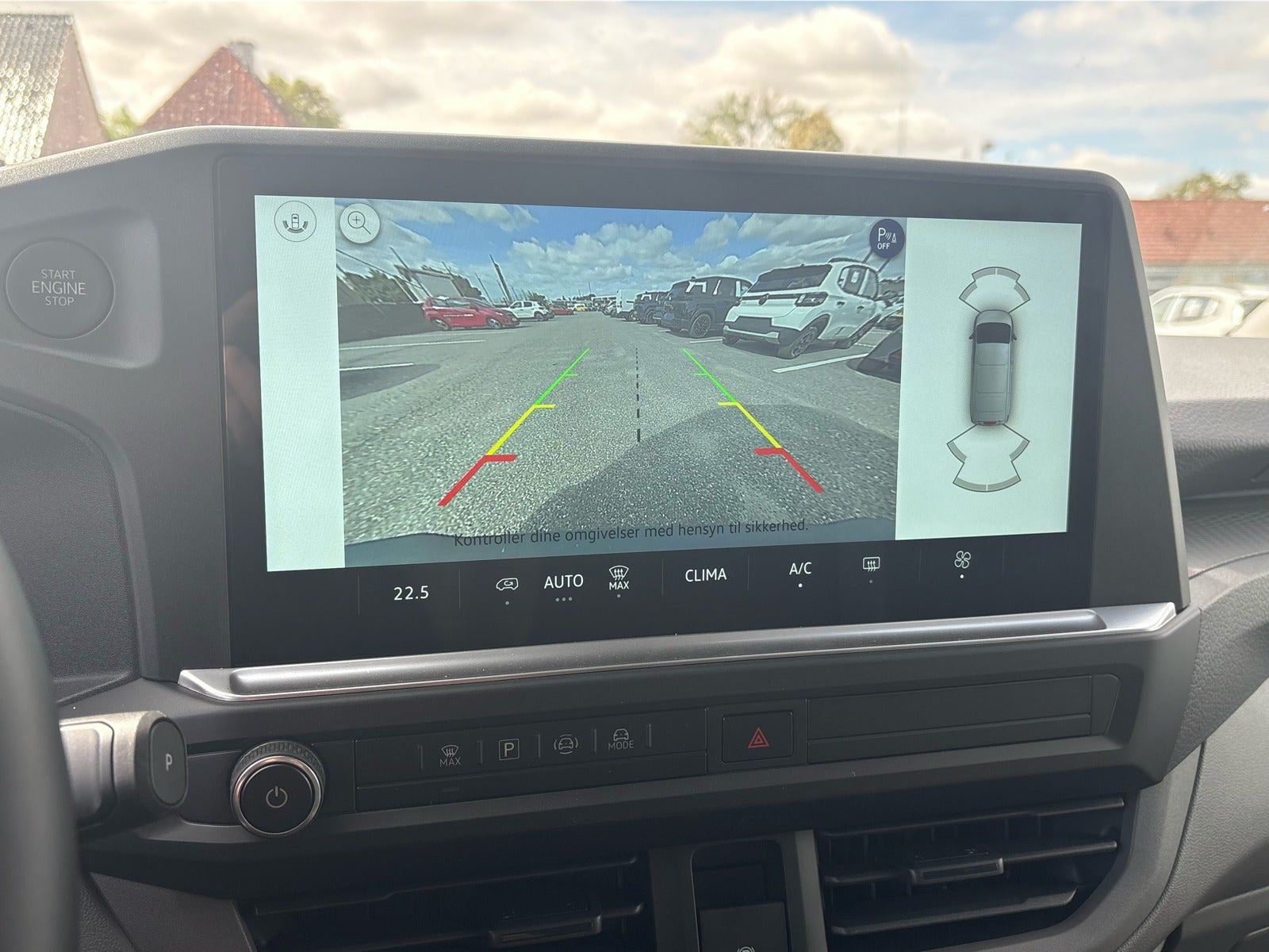 Hvid VW e-Caravelle fra 2026