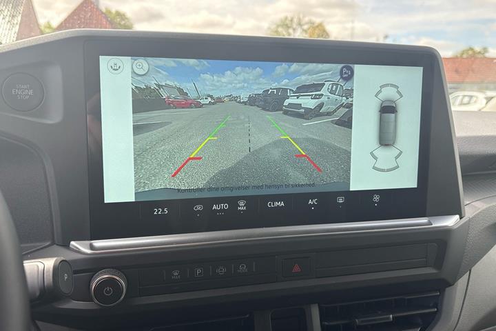 Hvid VW e-Caravelle fra 2026