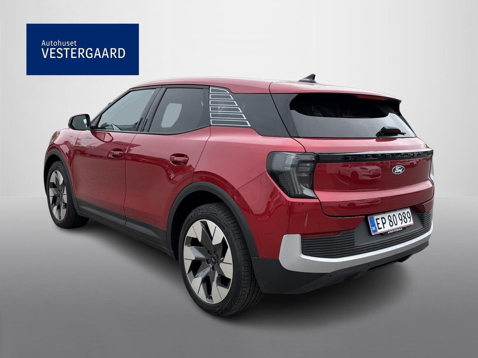 Rød Ford Explorer fra 2025
