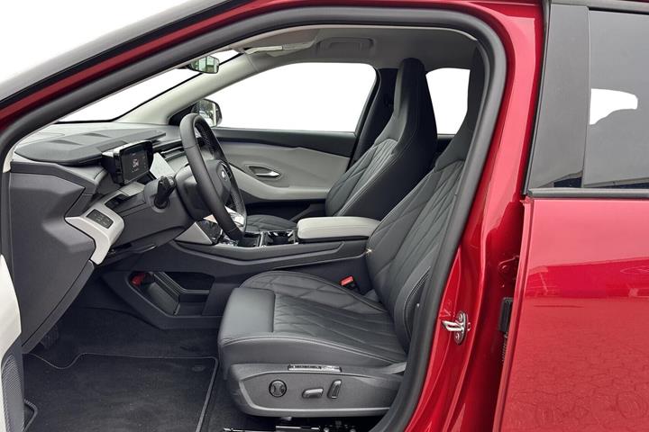 Rød Ford Explorer fra 2025