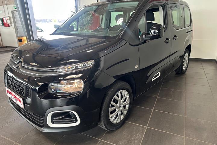 Sort Citroën Berlingo fra 2021