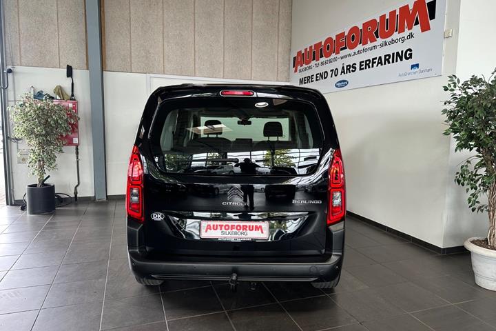Sort Citroën Berlingo fra 2021