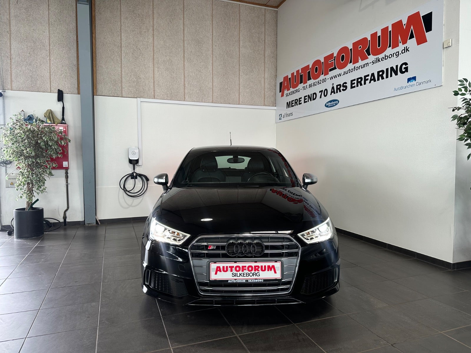 Sort Audi S1 fra 2015