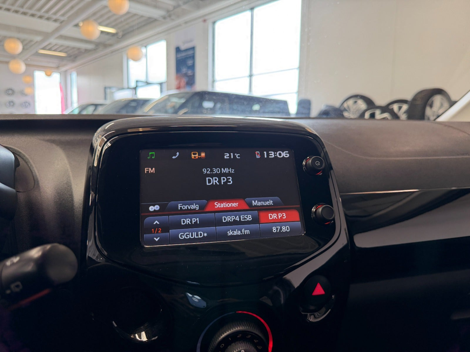 Blå Toyota Aygo fra 2015