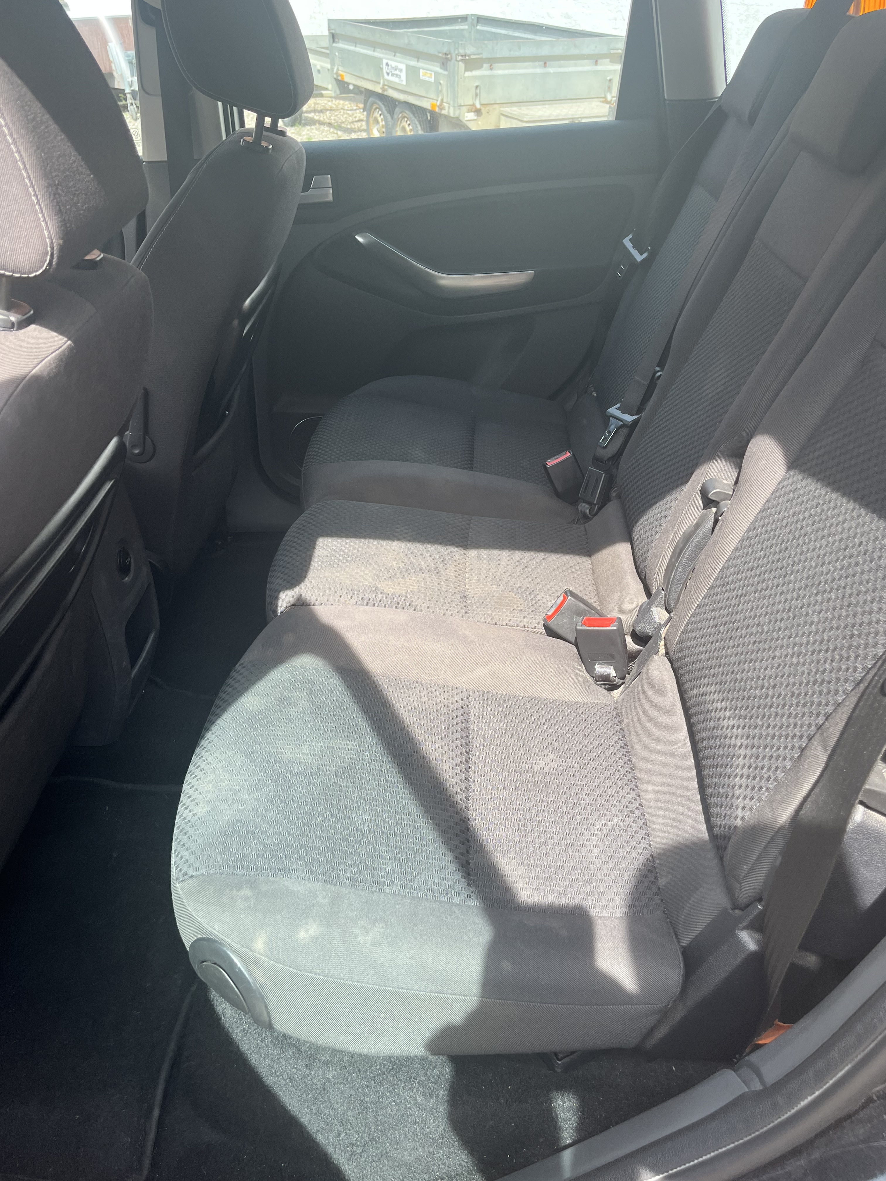 Sort Ford C-MAX fra 2007