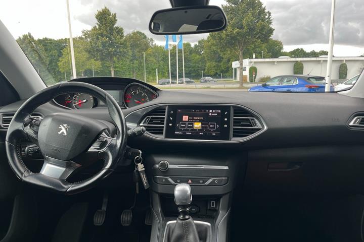 undefined Peugeot 308 fra 2017