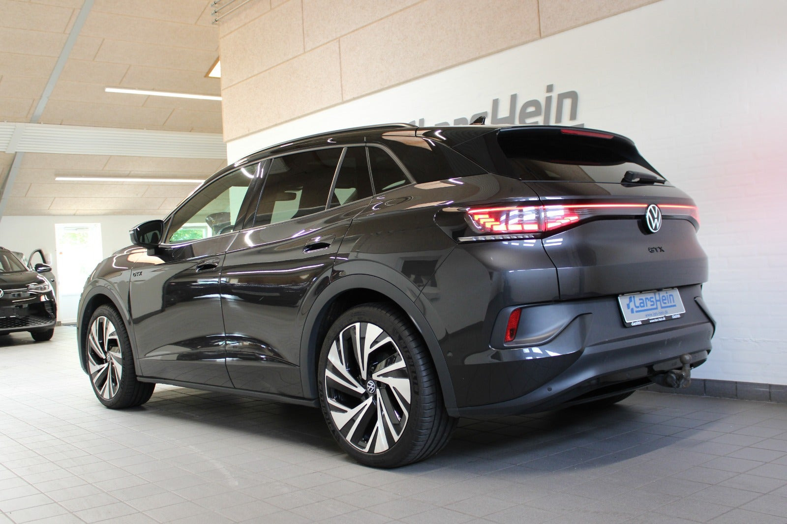 Grå VW ID.4 fra 2023
