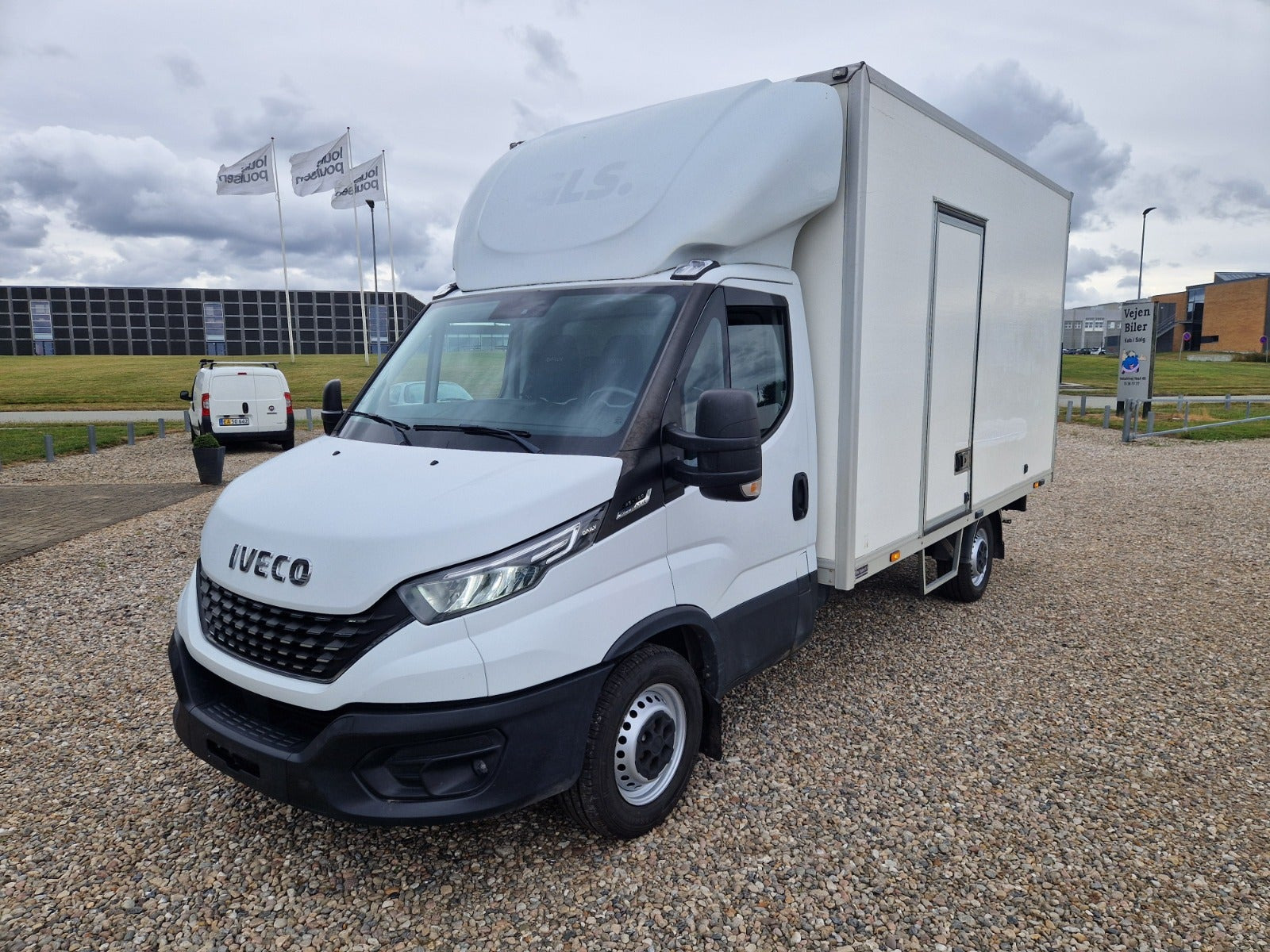 Iveco Daily 2,3 35S16 Alukasse AG8