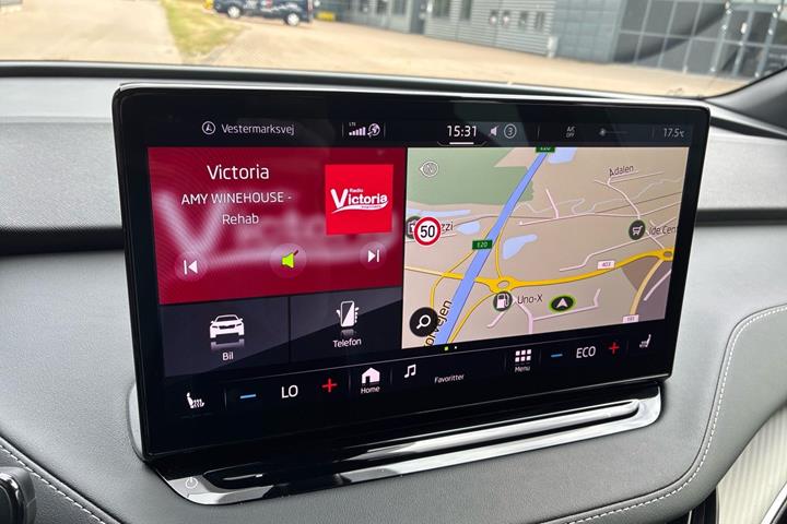 Grå Skoda Enyaq fra 2023