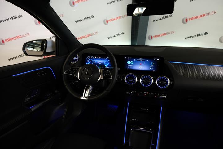 Hvid Mercedes EQA250+ fra 2025