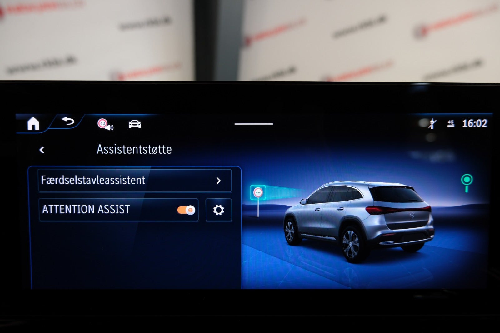 Hvid Mercedes EQA250+ fra 2025