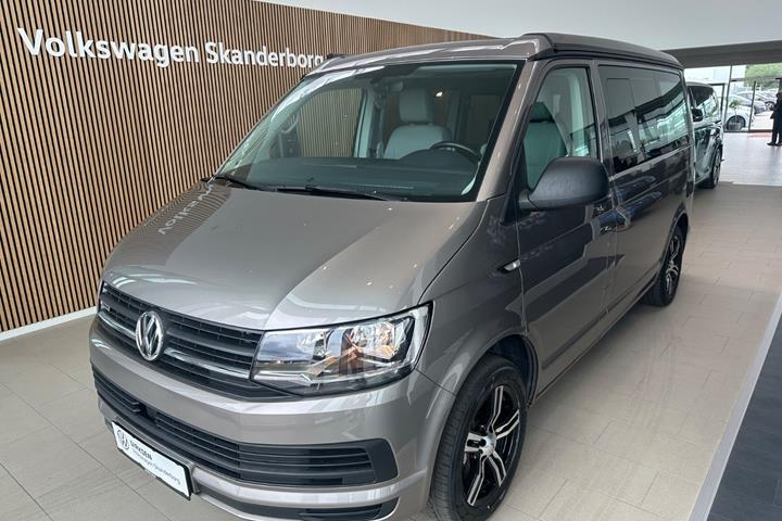 Orange VW California fra 2019