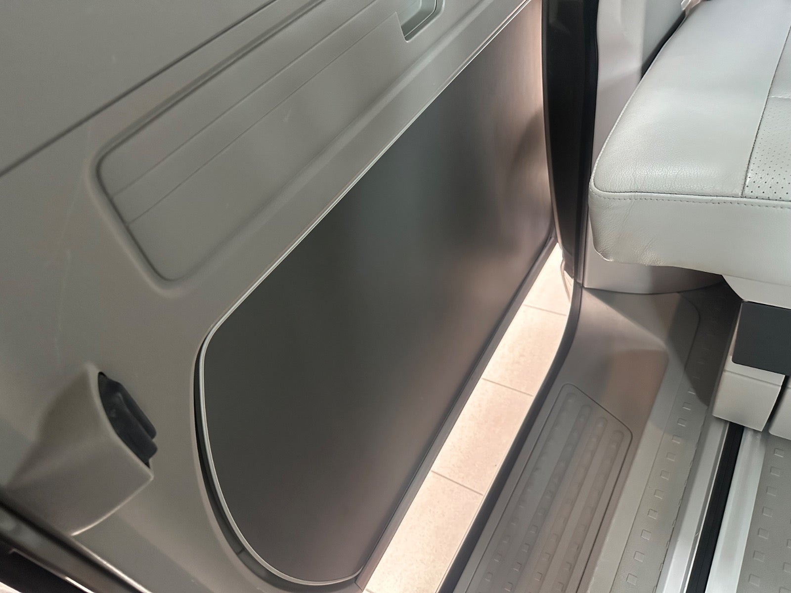 Orange VW California fra 2019