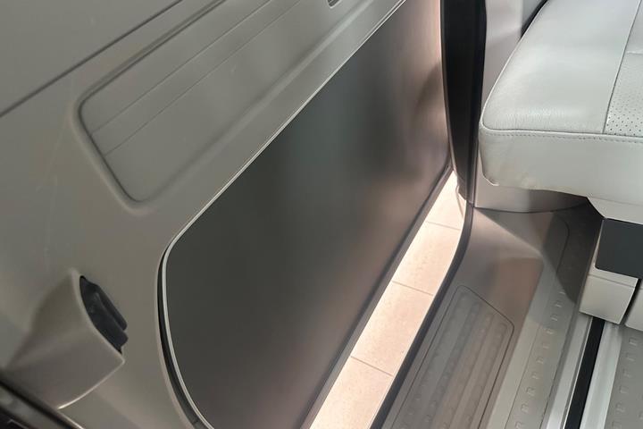 Orange VW California fra 2019