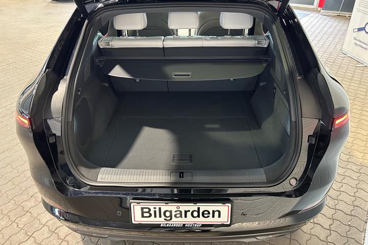 Sort Xpeng G6 fra 2026