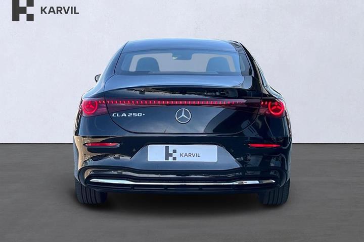 Sort Mercedes CLA250+ fra 2025