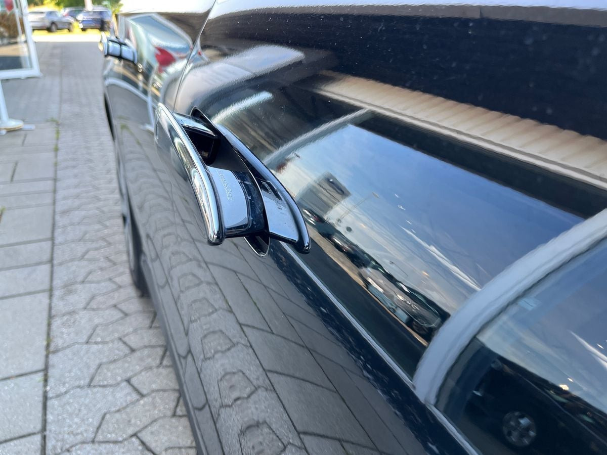 Sort Mercedes CLA250+ fra 2025