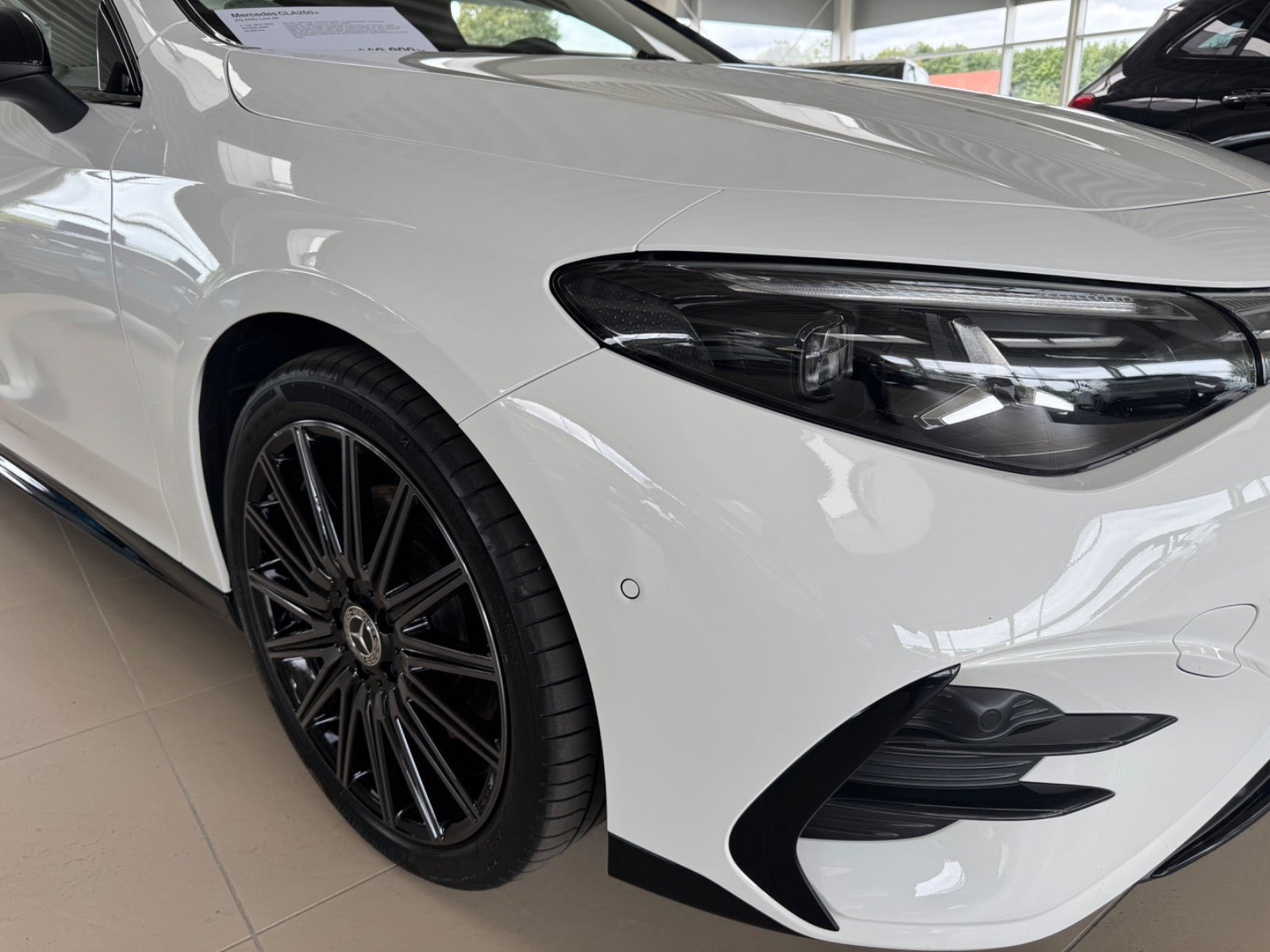 Hvid Mercedes CLA250+ fra 2026