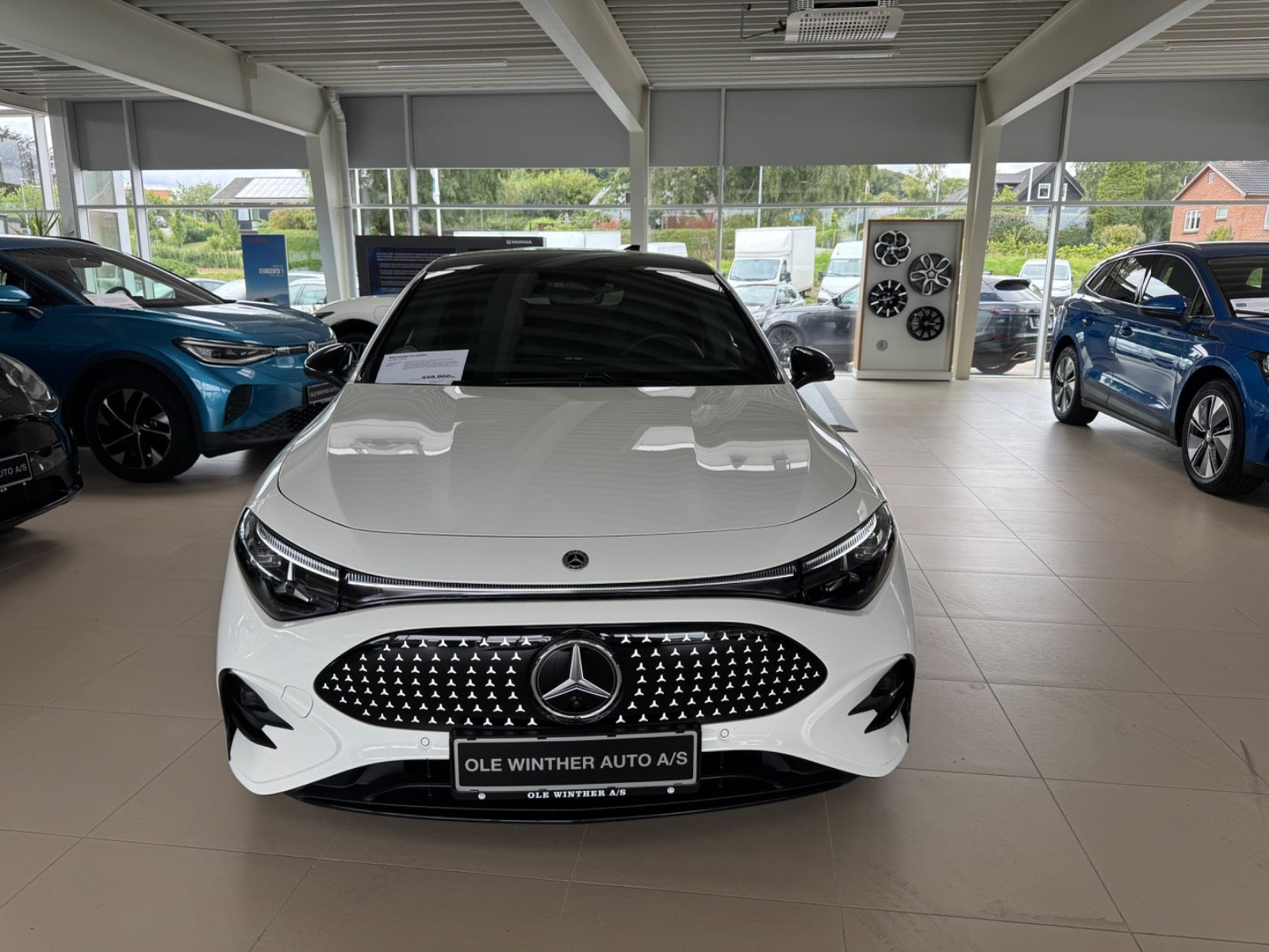 Hvid Mercedes CLA250+ fra 2026