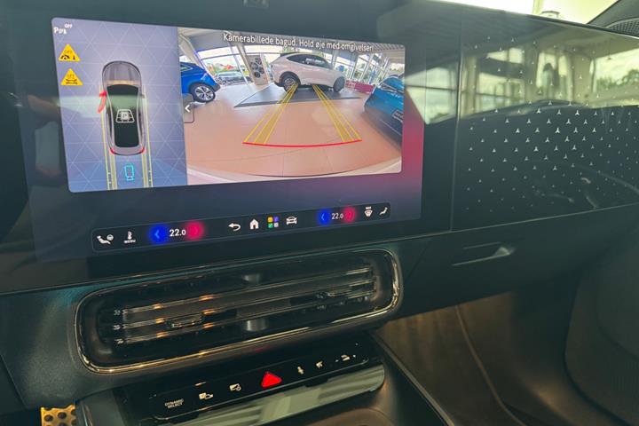Hvid Mercedes CLA250+ fra 2026