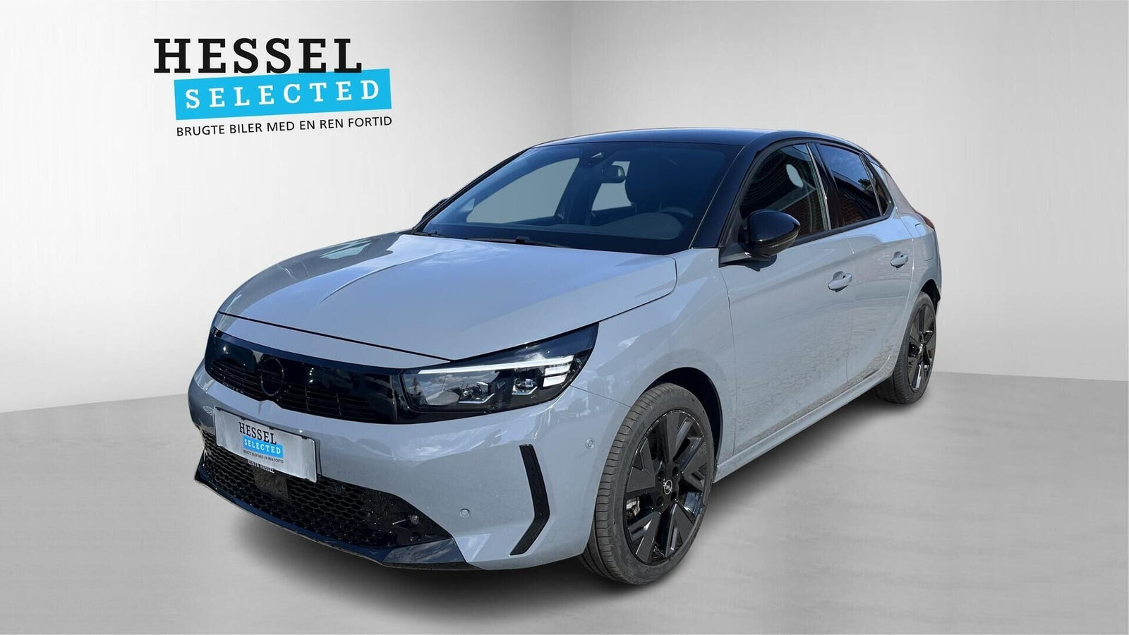 Grå Opel Corsa-e fra 2024