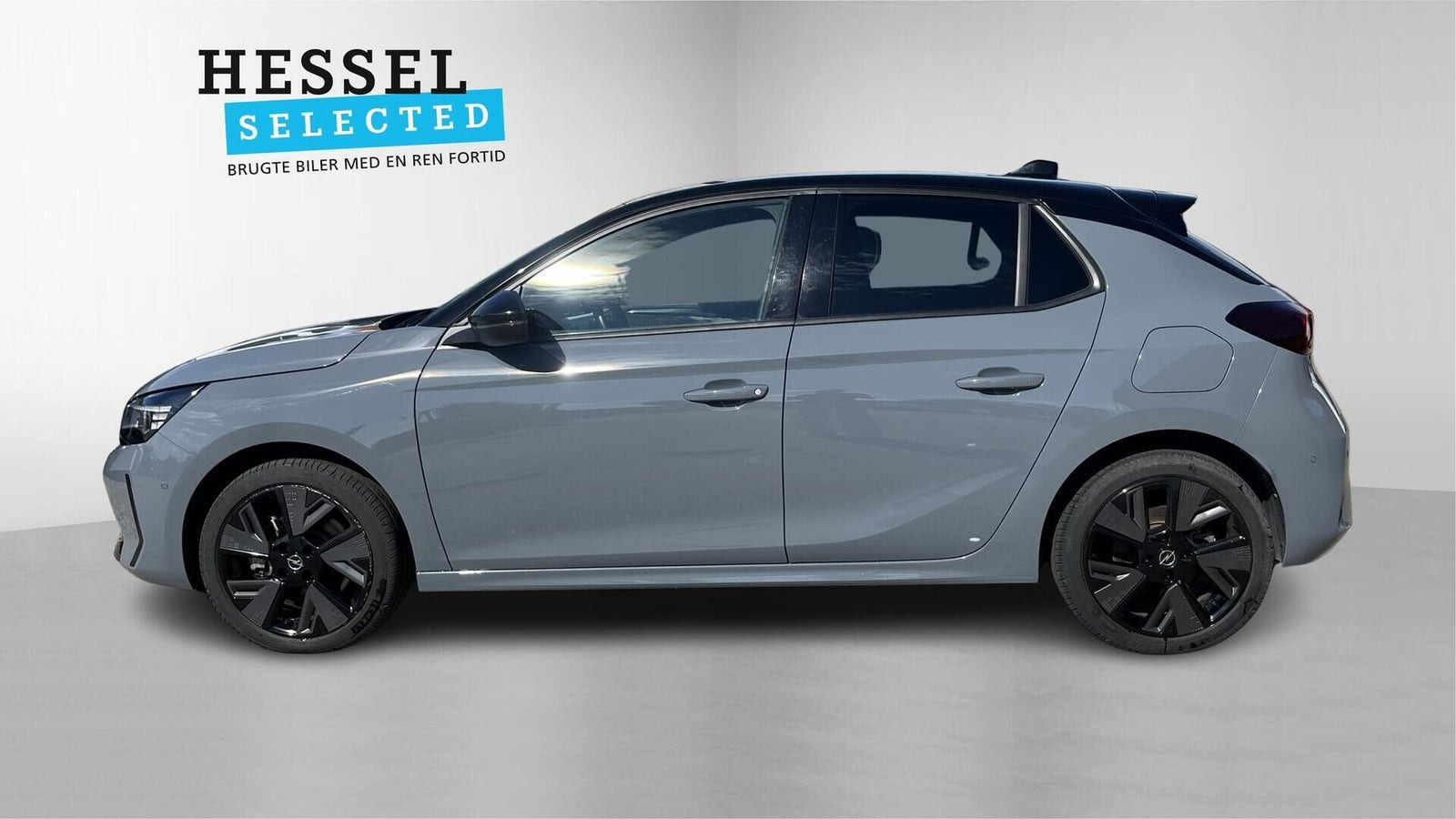 Grå Opel Corsa-e fra 2024