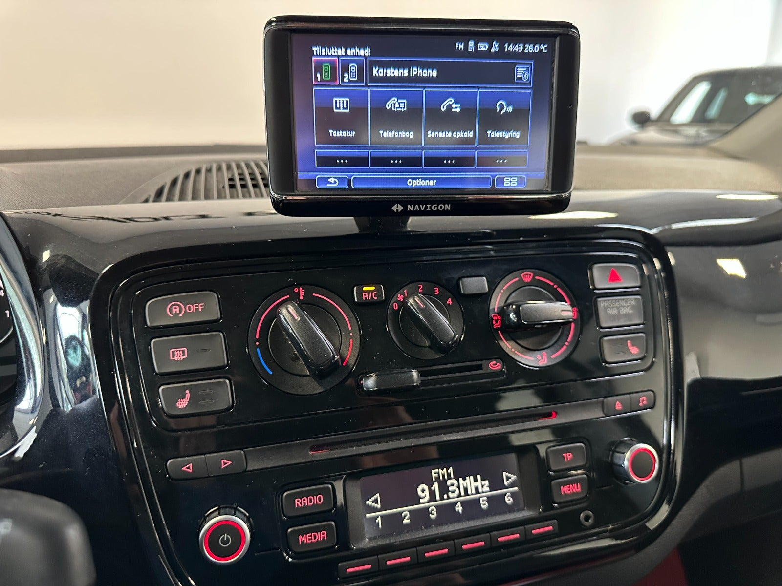 Blå VW UP! fra 2014