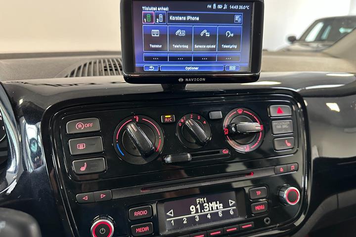 Blå VW UP! fra 2014