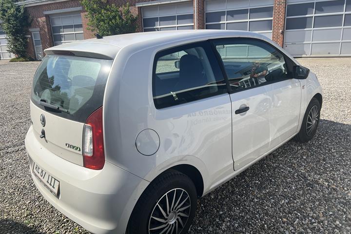 Hvid Skoda Citigo fra 2013
