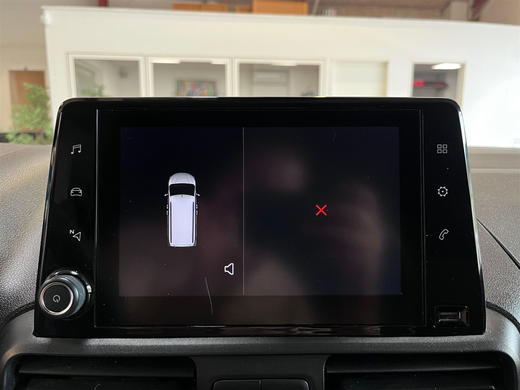 Hvid Opel Combo fra 2020