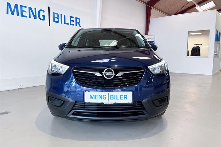 Blå Opel Crossland X fra 2020