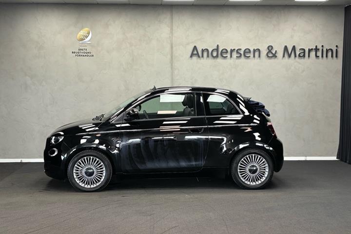 Sort Fiat 500e fra 2023