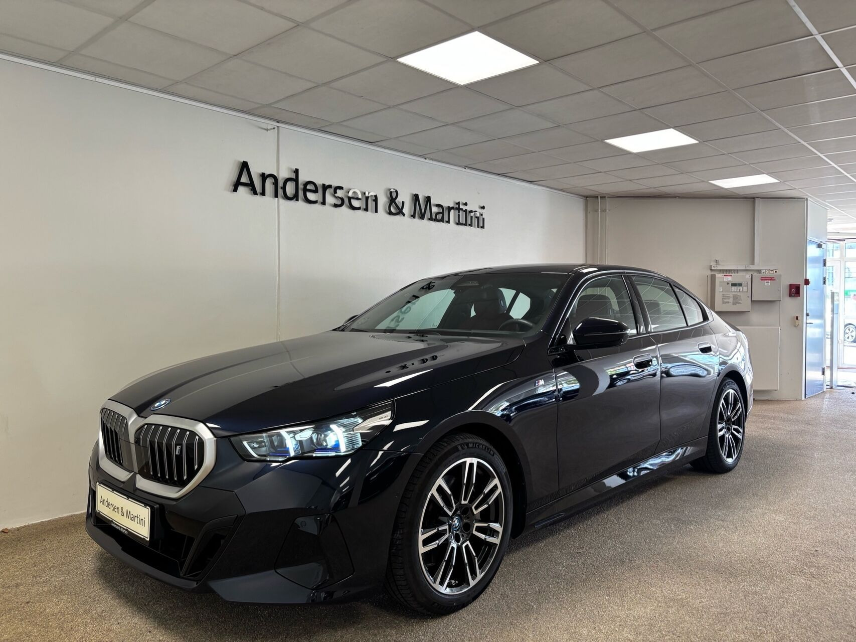 BMW i5 eDrive40 EL M-Sport 340HK Aut.