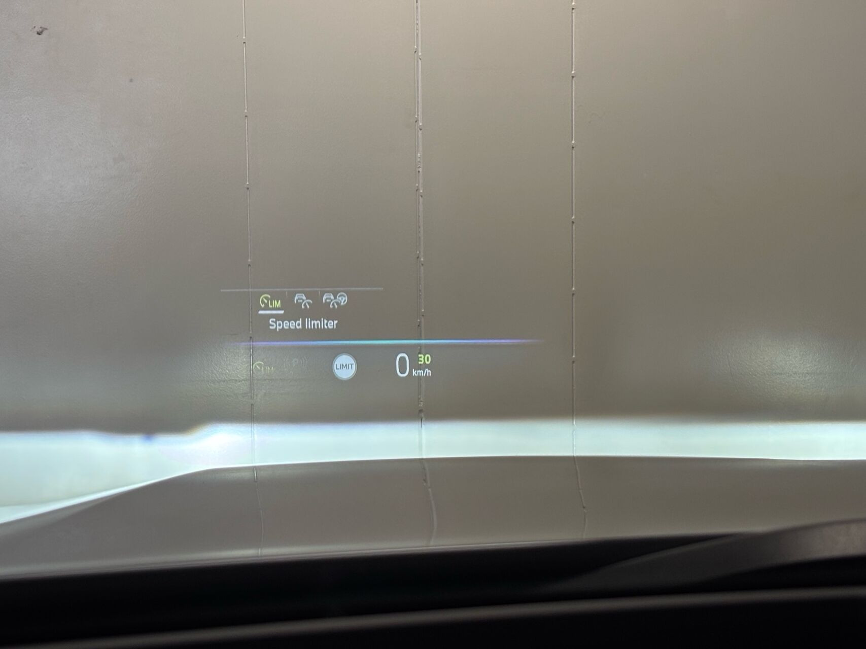 Sort BMW i5 fra 2023