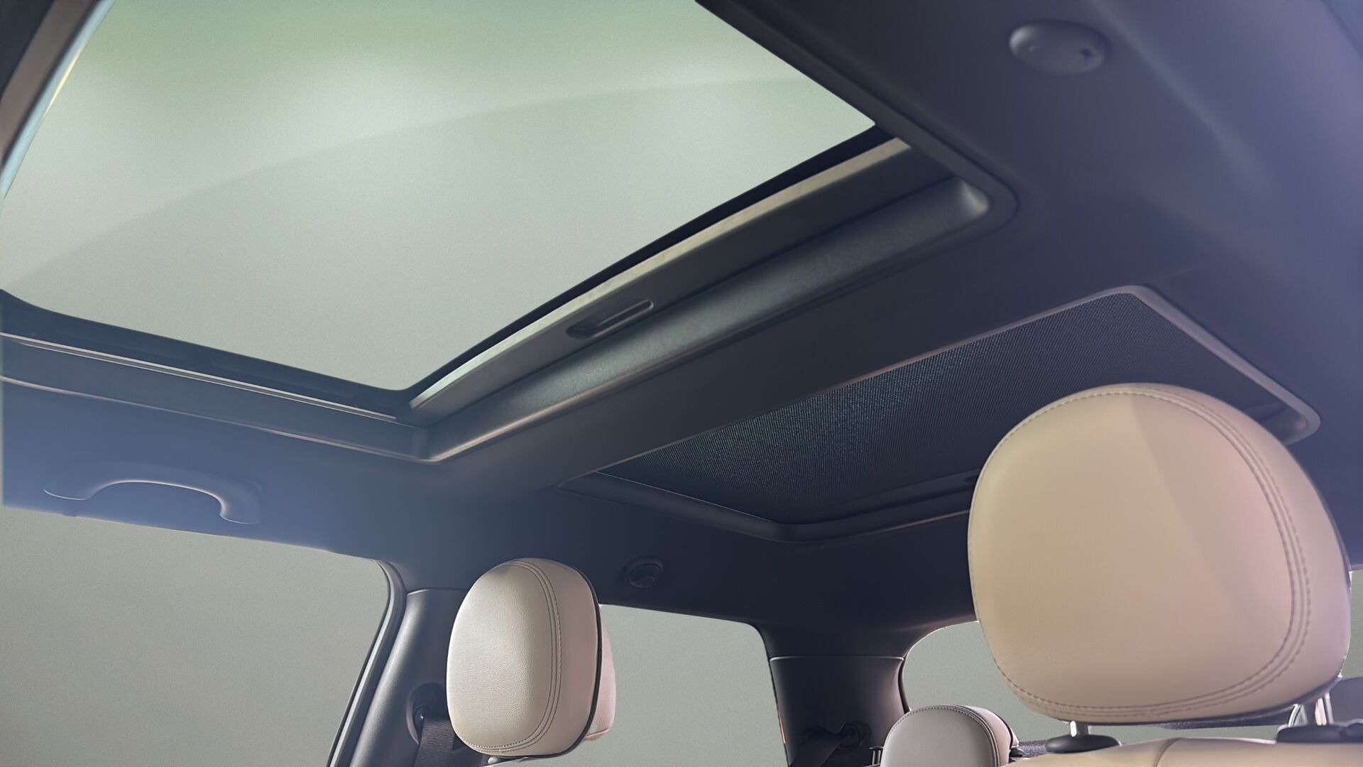 Blå Mini Cooper fra 2022