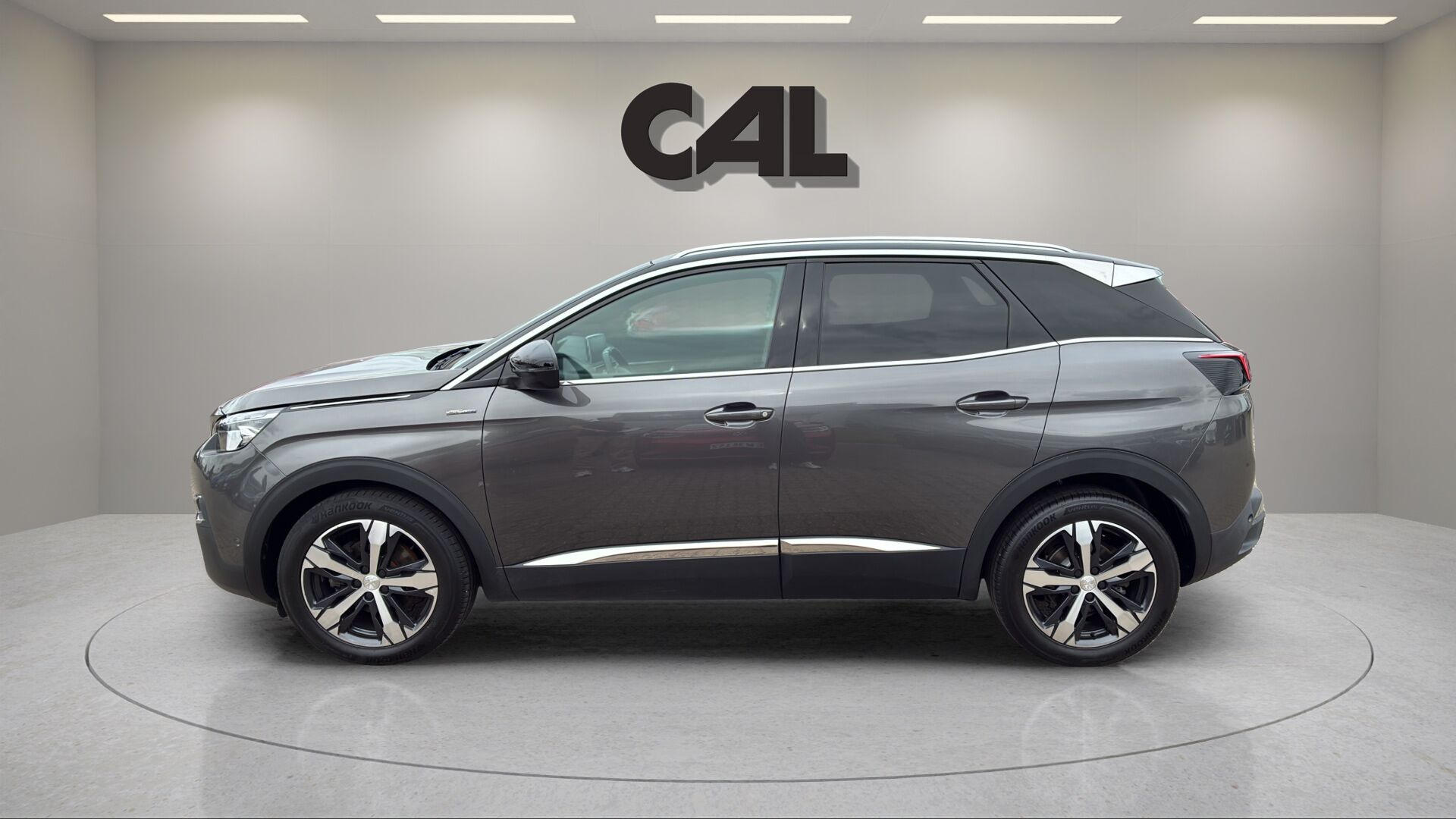 Grå Peugeot 3008 fra 2018