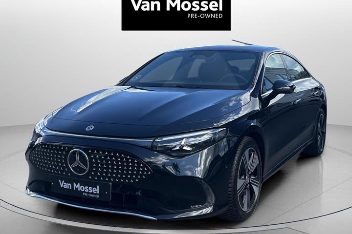 Sort Mercedes CLA250+ fra 2025