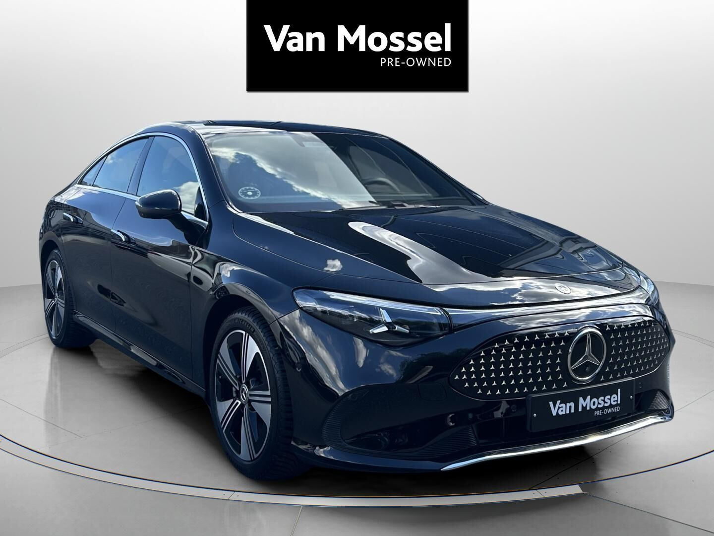 Sort Mercedes CLA250+ fra 2025
