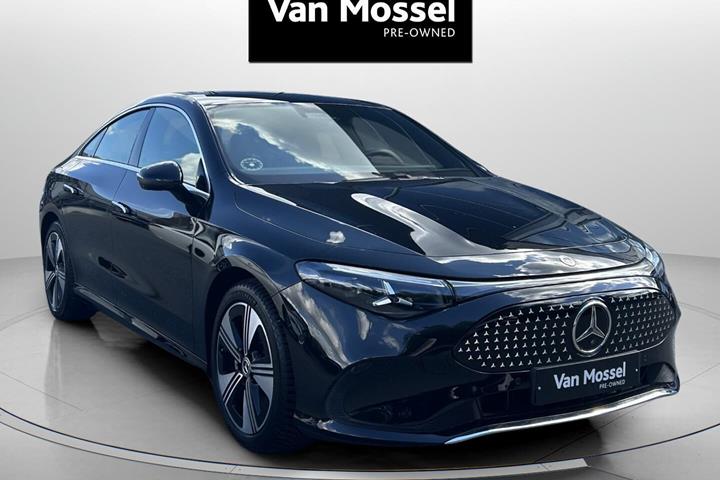 Sort Mercedes CLA250+ fra 2025