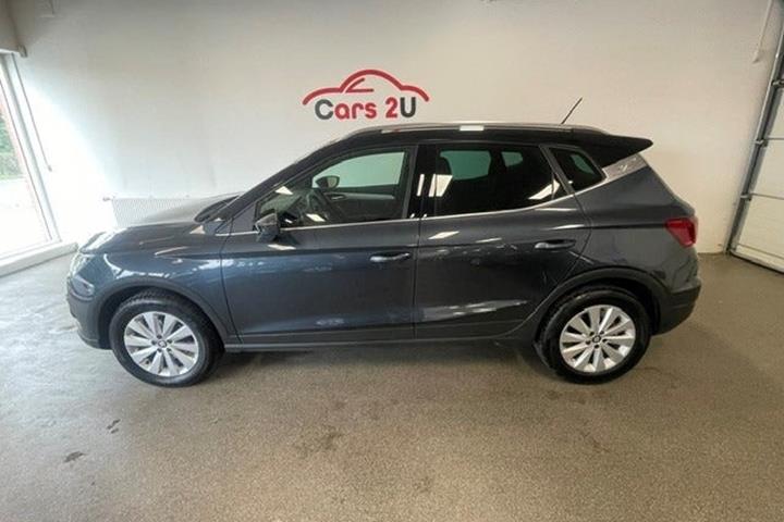 Grå Seat Arona fra 2019