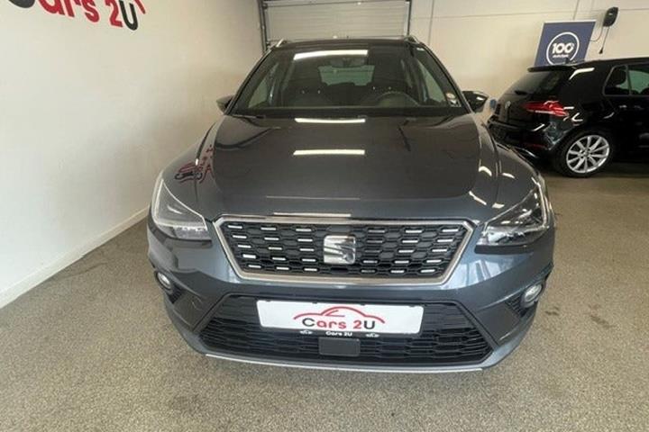 Grå Seat Arona fra 2019