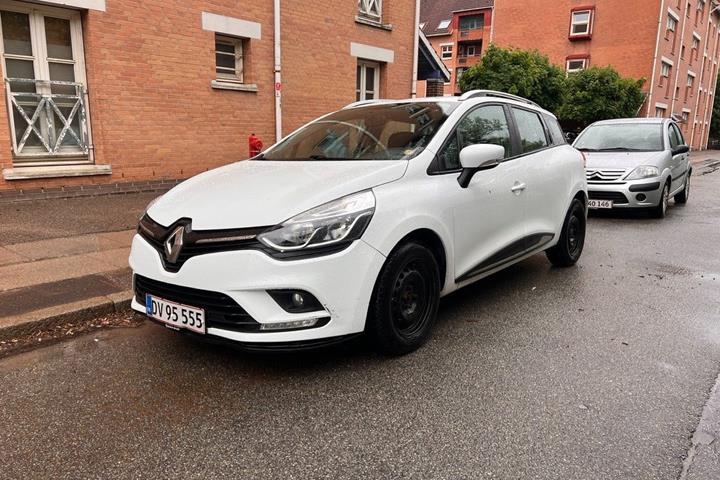 Hvid Renault Clio IV fra 2018
